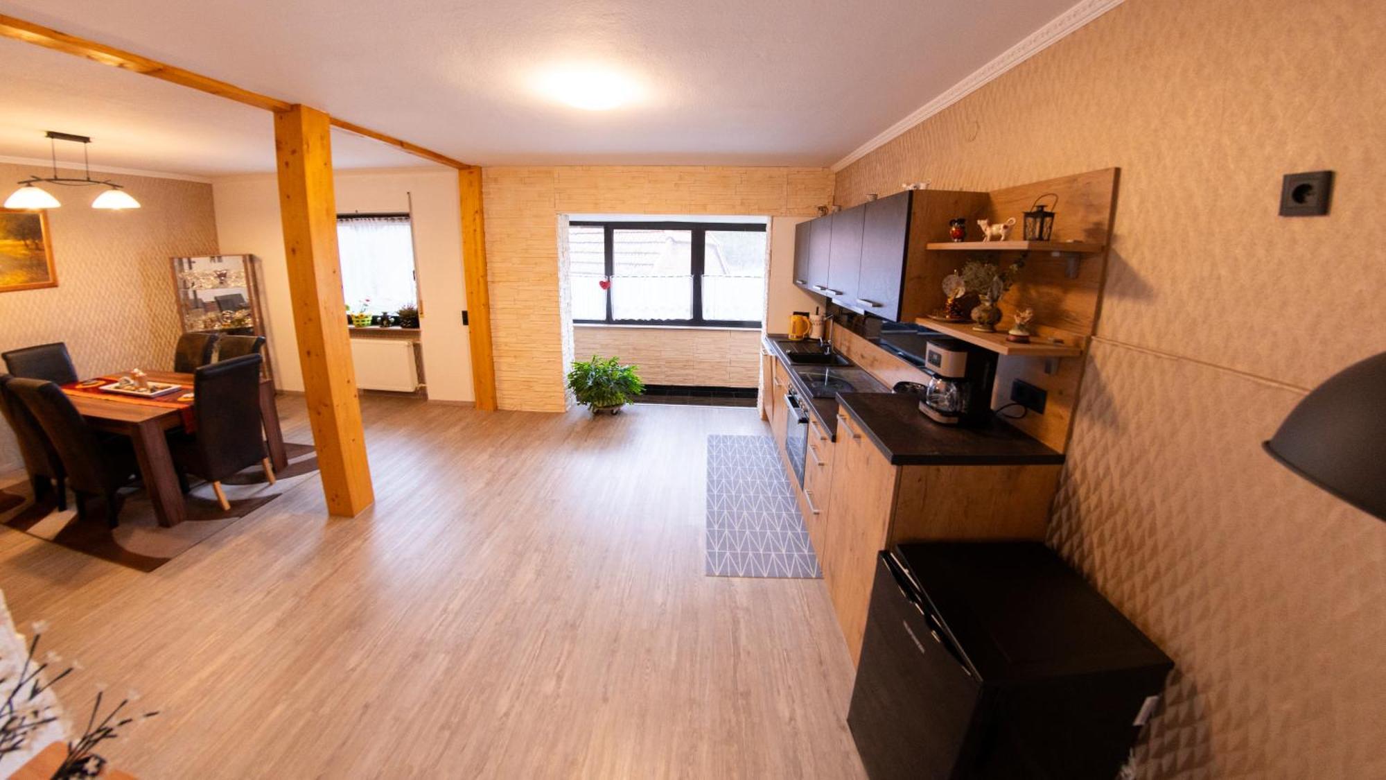 May-Homestay-Saar Neunkirchen  Exterior foto